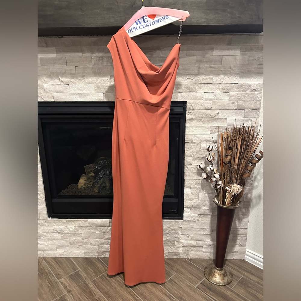Women’s Small Formal Trumpet Gown - Size Small